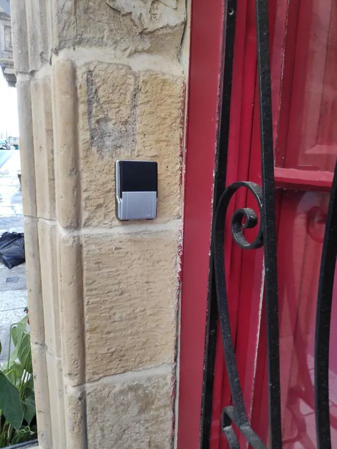 Central 2 bedroom apartment in La Valletta 0*,
